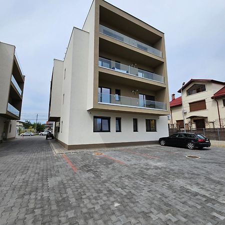 Vic Apartament دروبيتا تورنو سيفيرين المظهر الخارجي الصورة